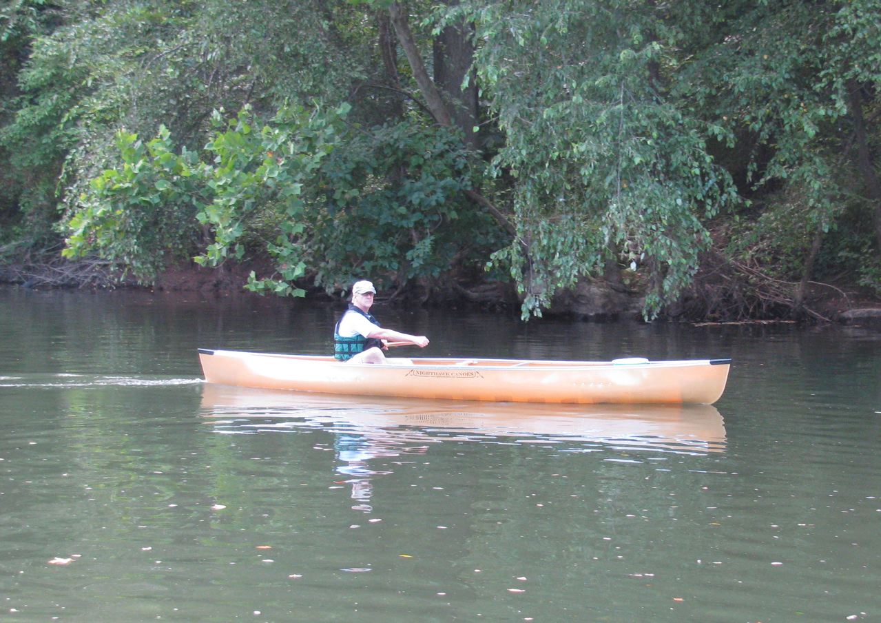 Cygnus 16, solo paddling